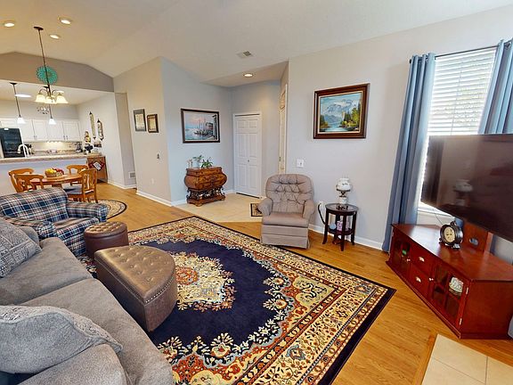 5th image of 5278 Redford Dr