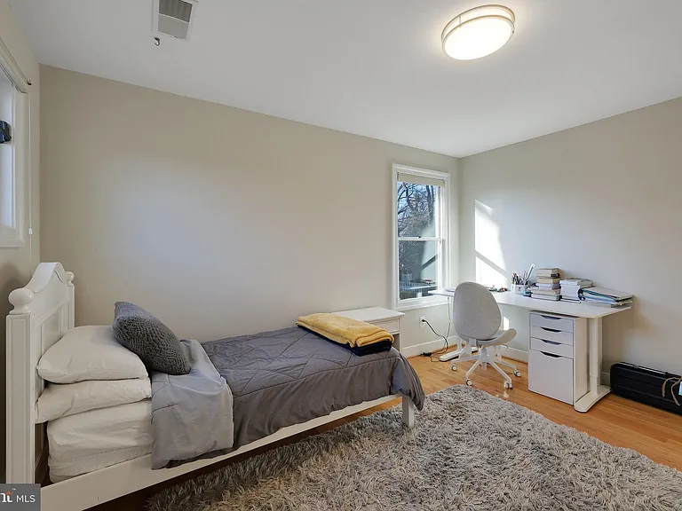 5922 Chesterbrook Rd — Photo 64