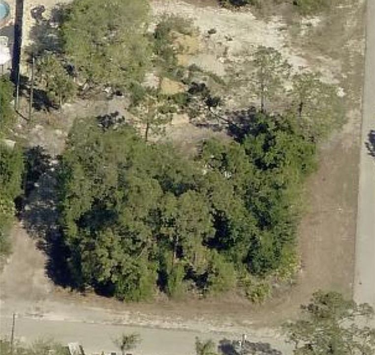 1st image of 236 Hagan Ave S