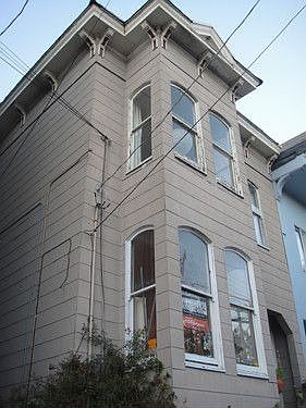 1st image of 812 22nd St