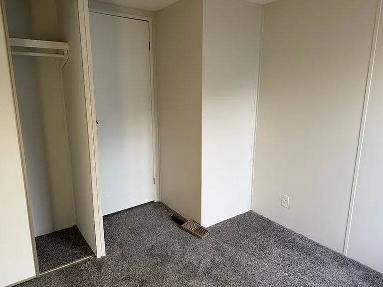 52 Glen St #10 — Photo 7