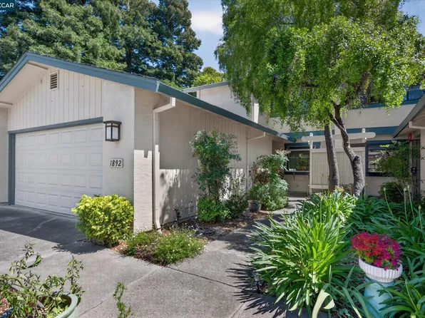 1892 London Dr, Benicia, CA 94510