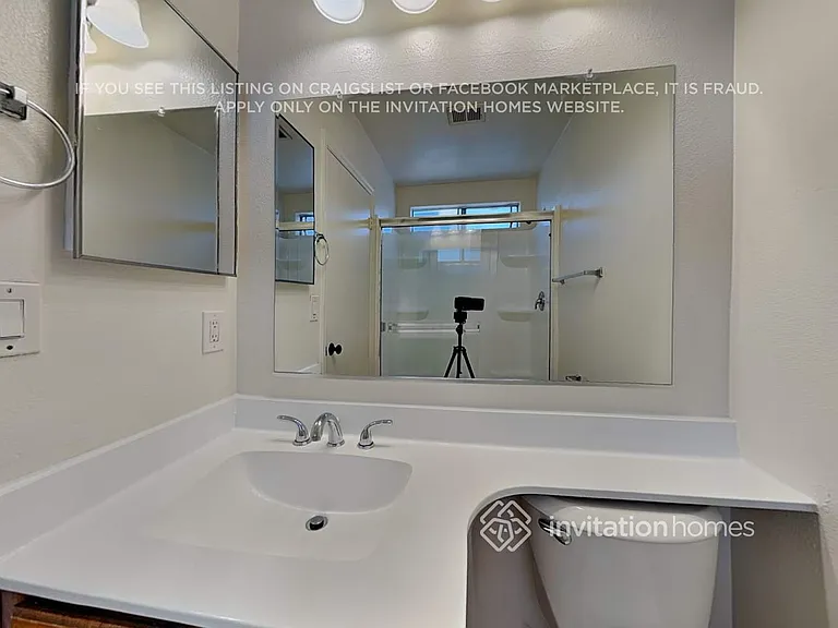 1102 E Utopia Rd — Photo 10