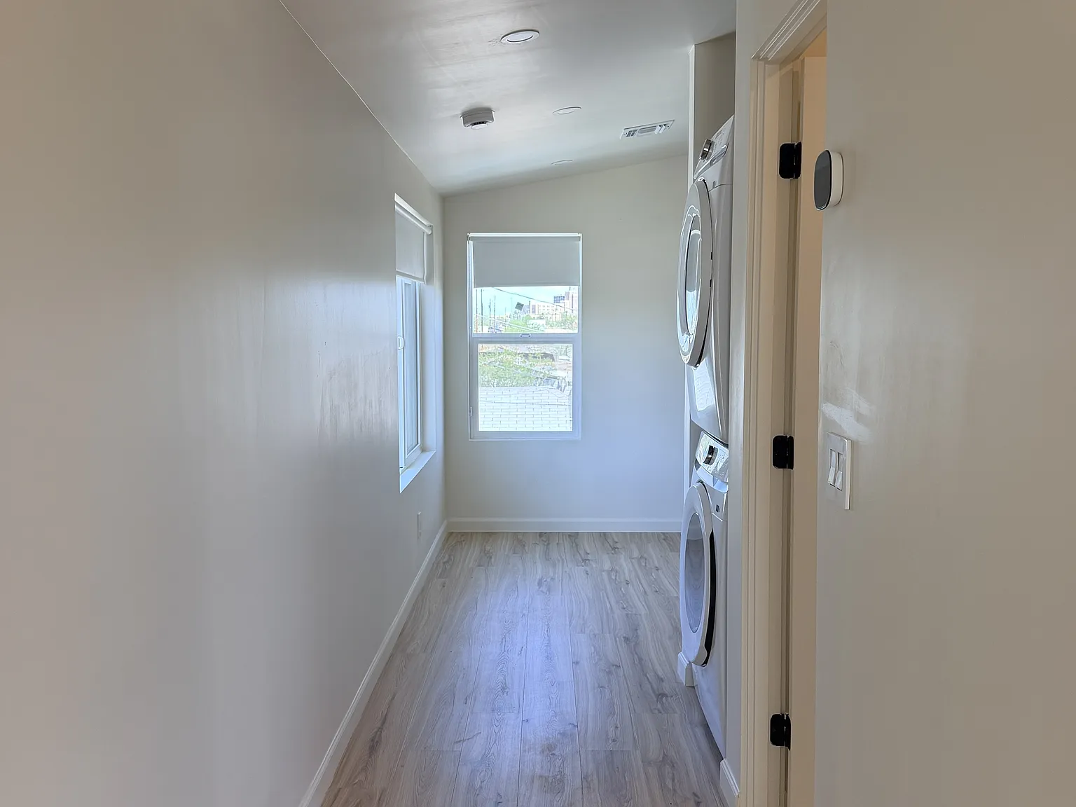 1222 E Fillmore St - A — Photo 3