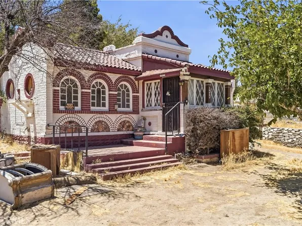 16805 Yucca Ave, Victorville, CA 92395