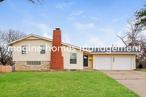 12906 W 96th St Photo 1