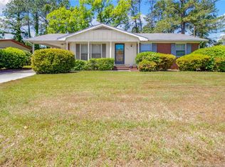 634 Glensford Dr, Fayetteville, NC 28314
