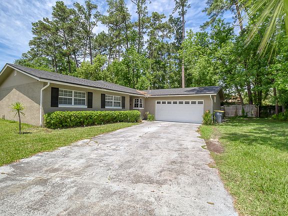 2nd image of 3706 Spence Ct