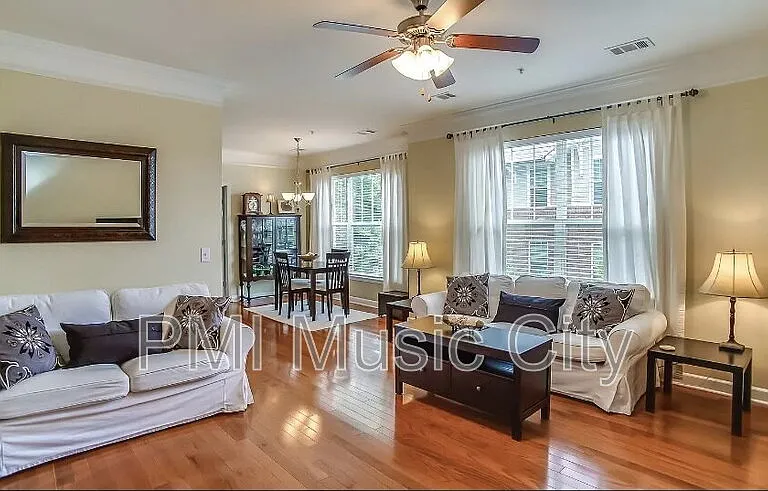 2310 Elliott Ave #612 — Photo 9