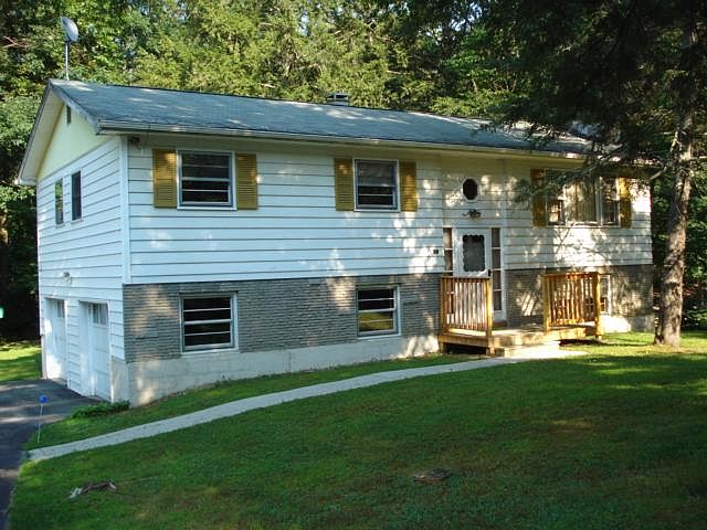 1st image of 58 Greentree Dr S