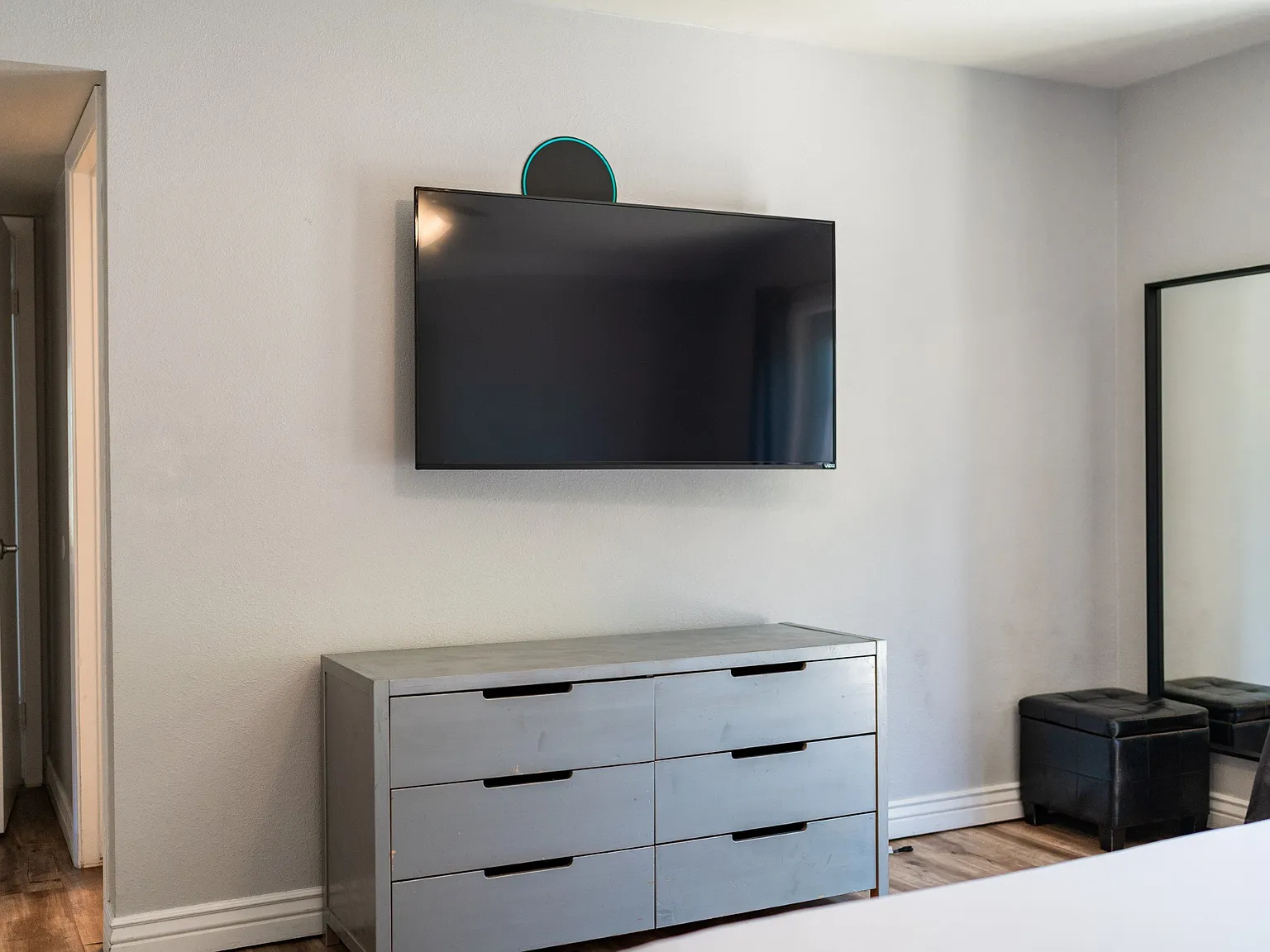 4 bed, 1937 sqft, $3,750 — Photo 4