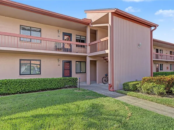 110 LAKESIDE COURT #110, OLDSMAR, FL 34677