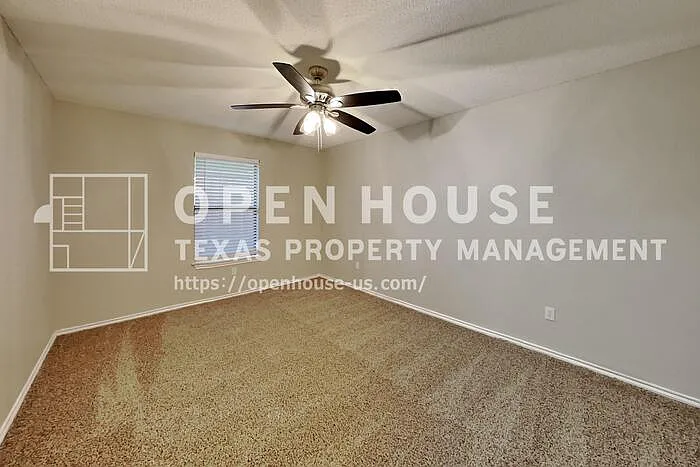 4819 Gaylewood Ct — Photo 13