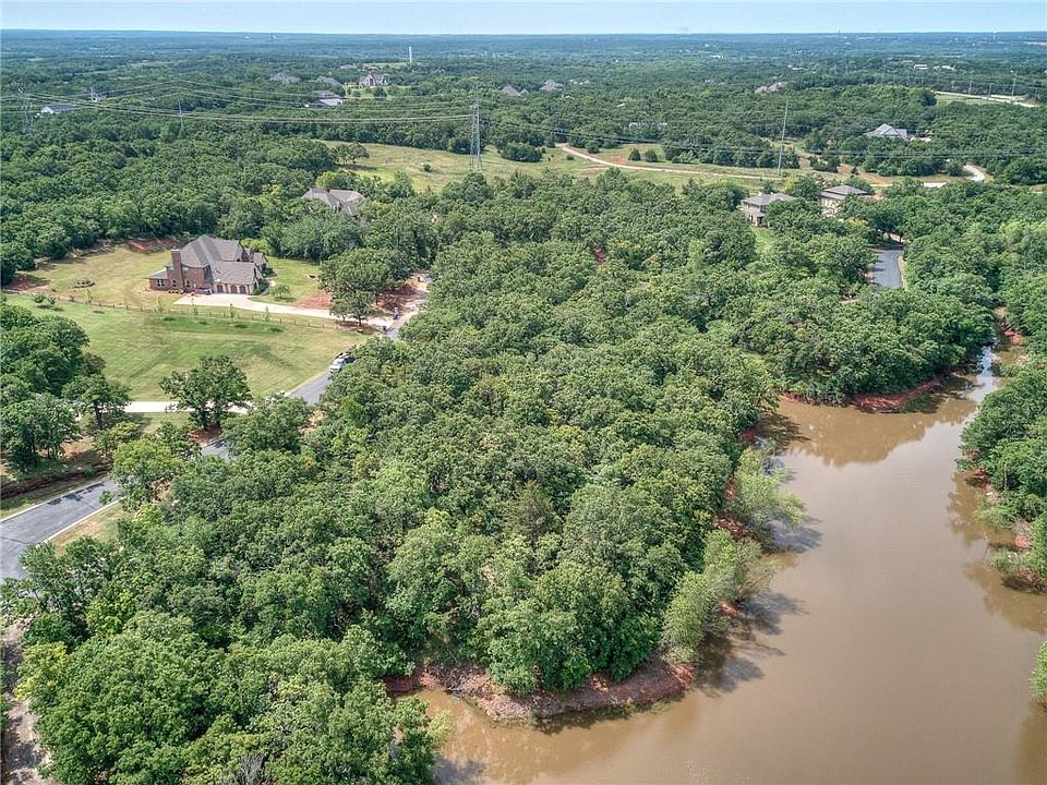 1st image of 11537 Winding Lake Dr #11