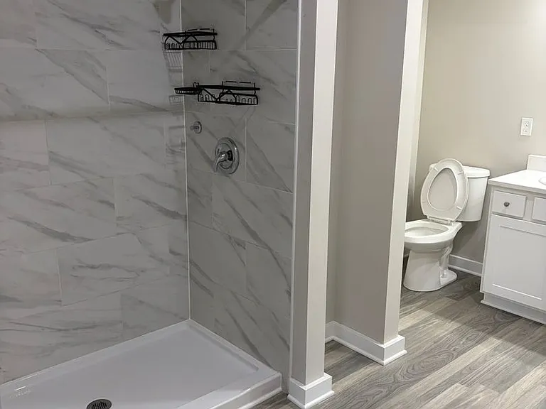 1356 S Main St — Photo 18