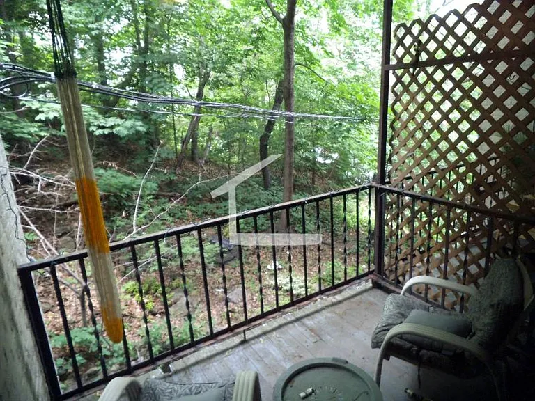 35 Mount Hood Rd #8 — Photo 7