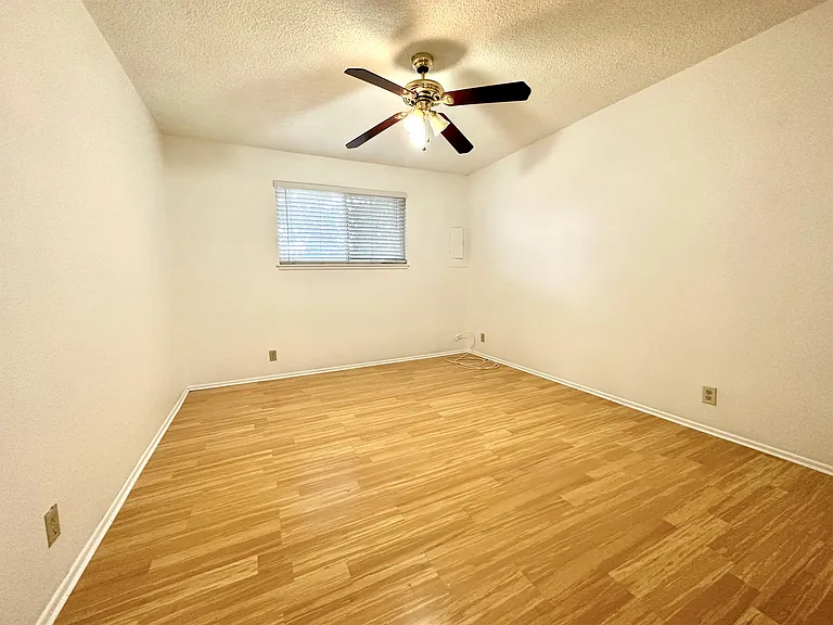 4463 Aster St #1 — Photo 9