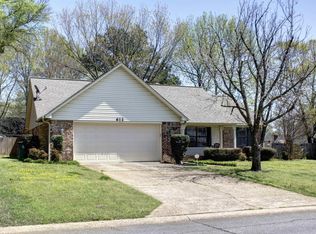 612 Live Oak Dr, Searcy, AR 72143