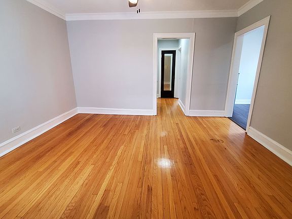 4th image of 5639 N Magnolia Ave APT 3E