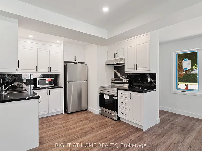 578 1st St #2 — Photo 7