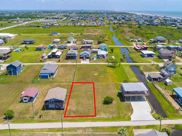 966 S Sage, Crystal Beach, TX 77650