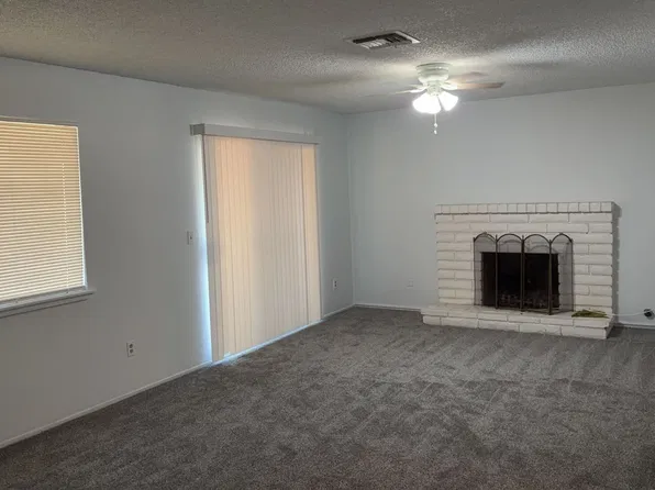 1670 Terry Ct, Porterville, CA 93257
