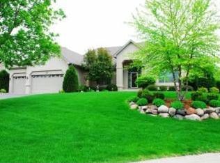4440 Weston Ln N, Plymouth, MN 55446