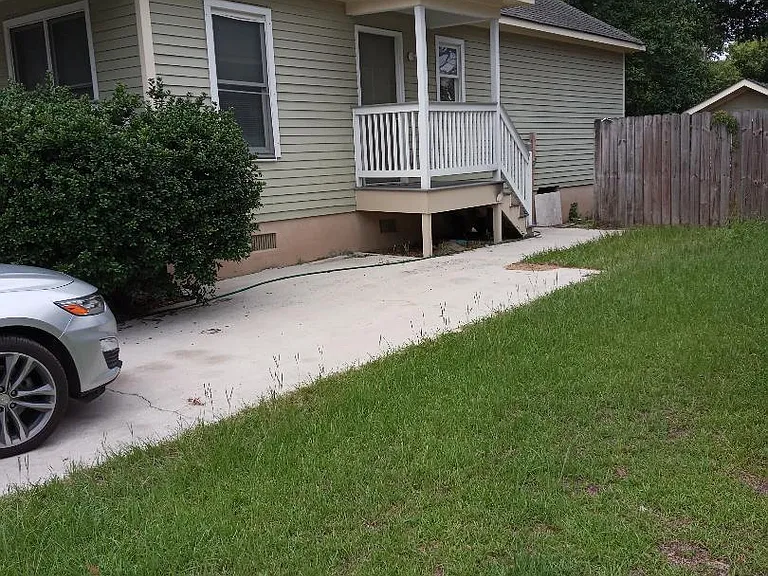 2009 Harden St — Photo 18