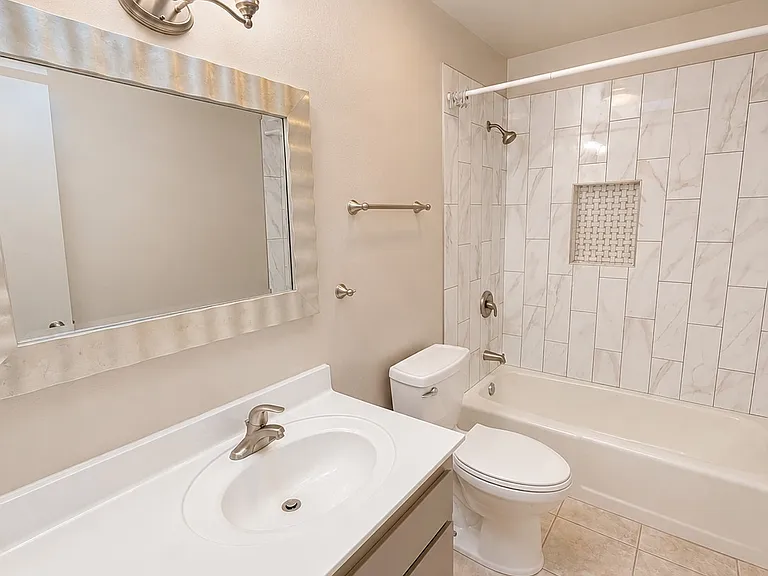 6522 E Palm Ln — Photo 22