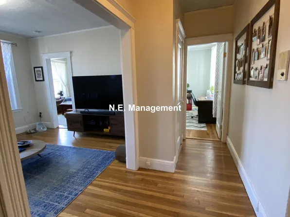 339 S Huntington Ave APT 10, Jamaica Plain, MA 02130