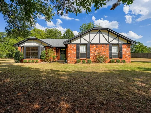 27 Brookridge, Shawnee, OK 74804