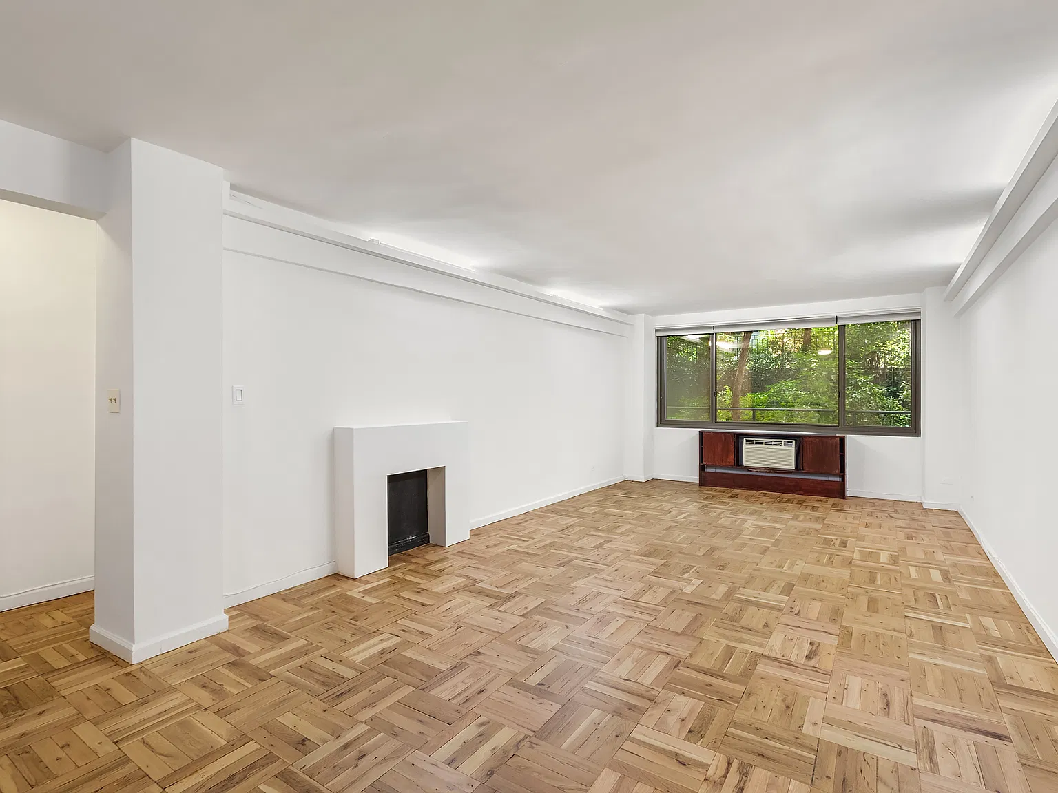 425 East 63rd Street — Photo 2