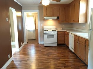 107 11th St SW, Massillon, OH