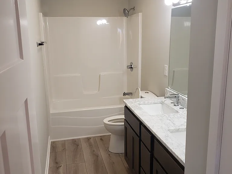5318 Destiny Dr — Photo 10