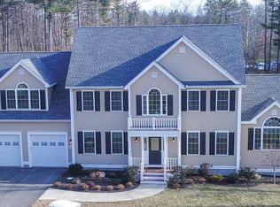 12 Cardinal Ln, Groton, MA 01450