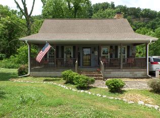 835 River Bend Rd, Celina, TN 38551