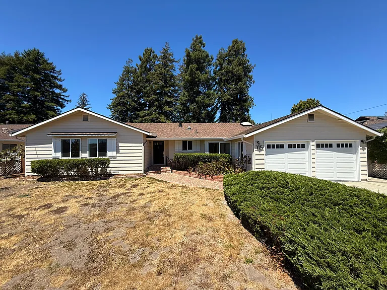 115 Crestview Ter — Photo 1