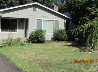 374 W Berdine St, Roseburg, OR 97471
