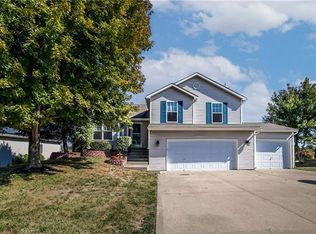 10309 N Virginia Ave, Kansas City, MO 64155
