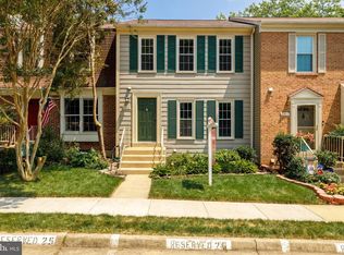 7455 Hatherleigh Ct, Alexandria, VA 22315