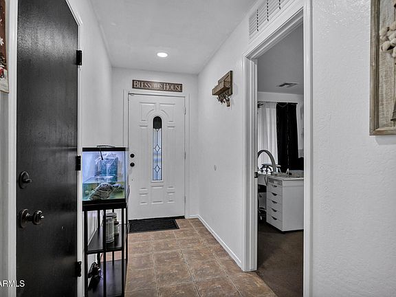 4th image of 2119 W Central Avenue