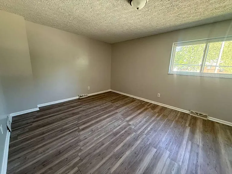 797 Babbitt Rd #20 — Photo 14