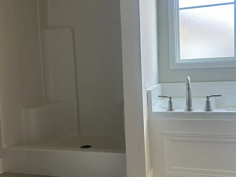 3722 Blevin St — Photo 9