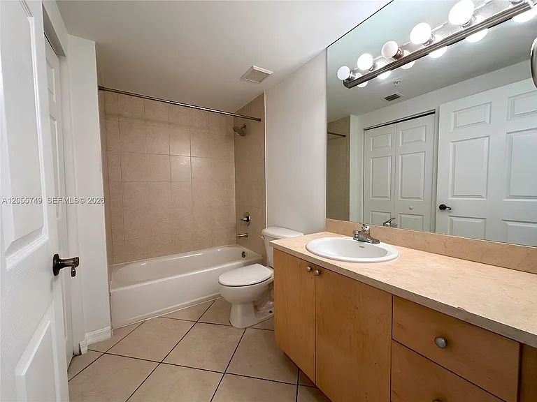2630 SW 28th St #44 — Photo 6