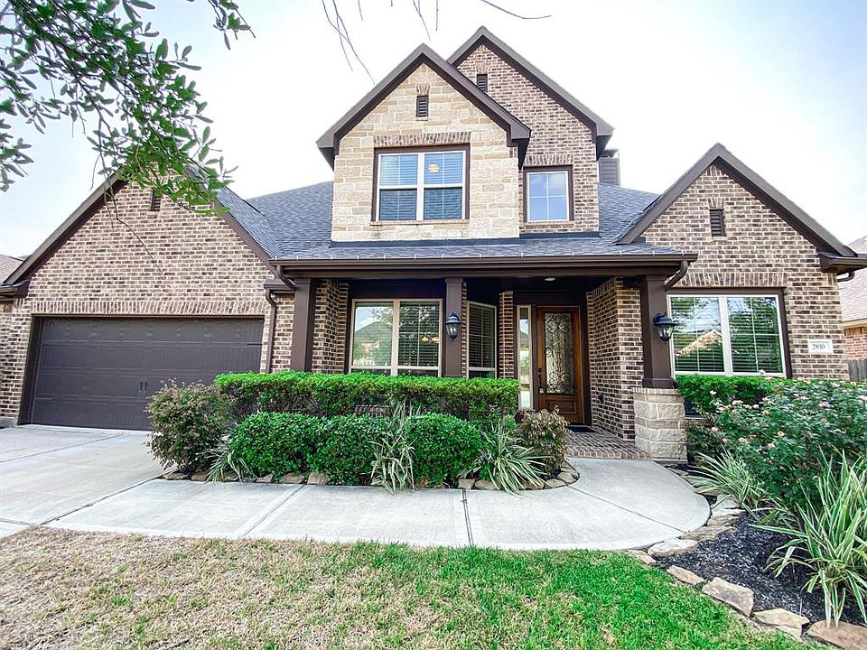 1st image of 2810 Crescent Valley Ct