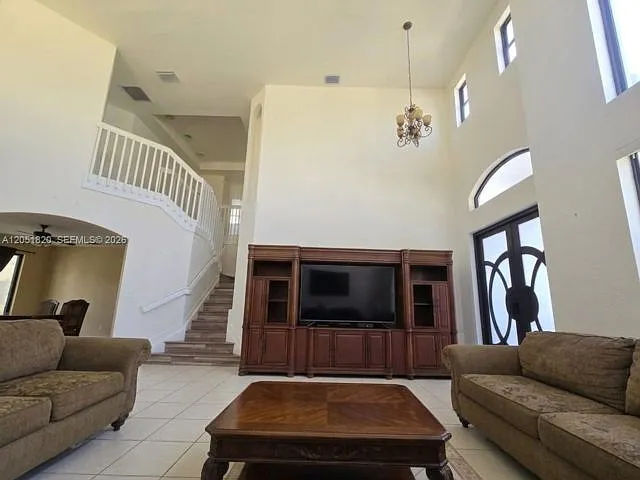 15350 SW 11th St — Photo 16