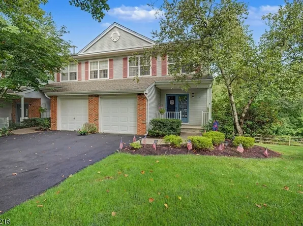 42 HICKORY WAY, Mount Arlington Boro, NJ 07856