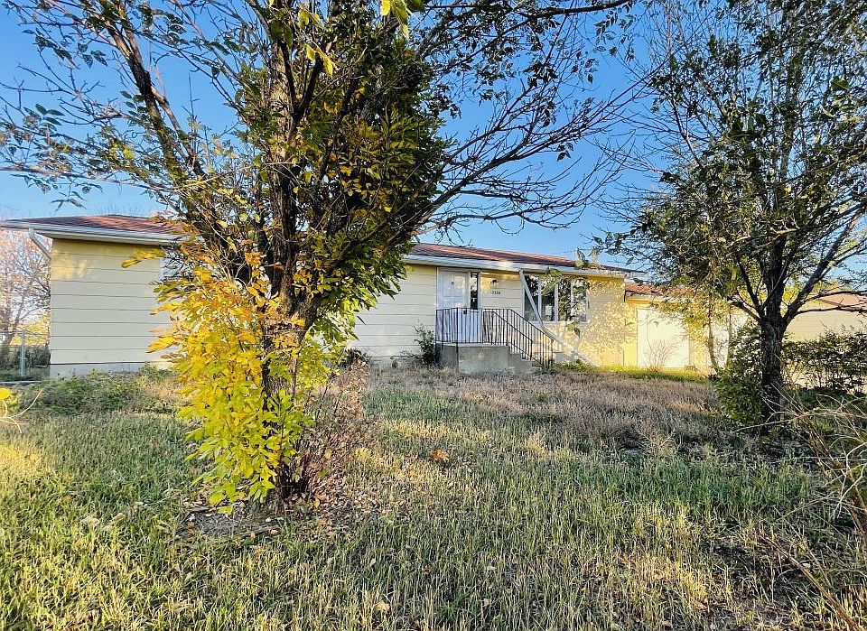 1st image of 12286 Sidney Cir