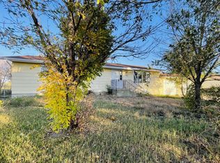 12286 Sidney Cir, Sidney, MT 59270
