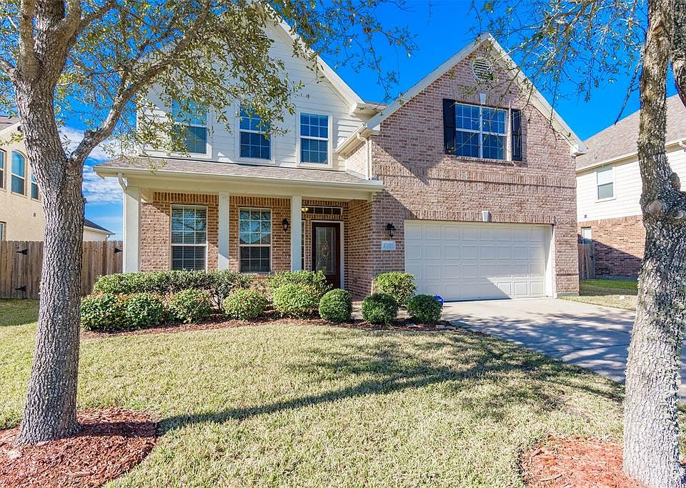 1st image of 1702 Yorkshire Creek Ct